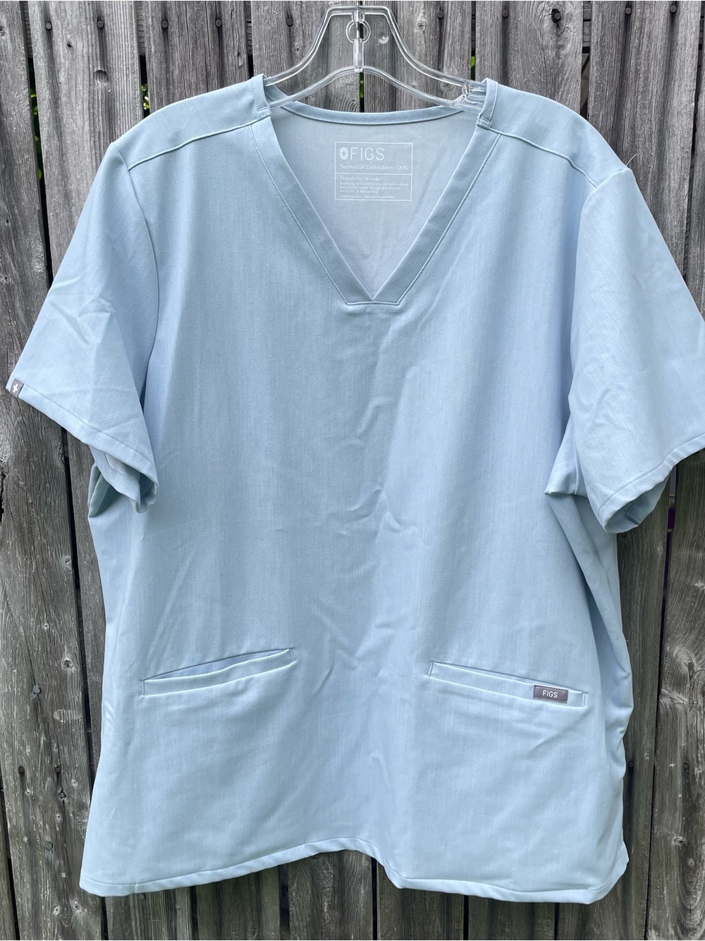 Figs Technical Collection Women’s XXL Casma Style Chambray Light Blue  Color Top